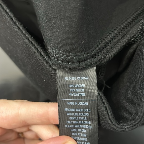 Luxe Slims Black Leggings - Picture 4 of 4